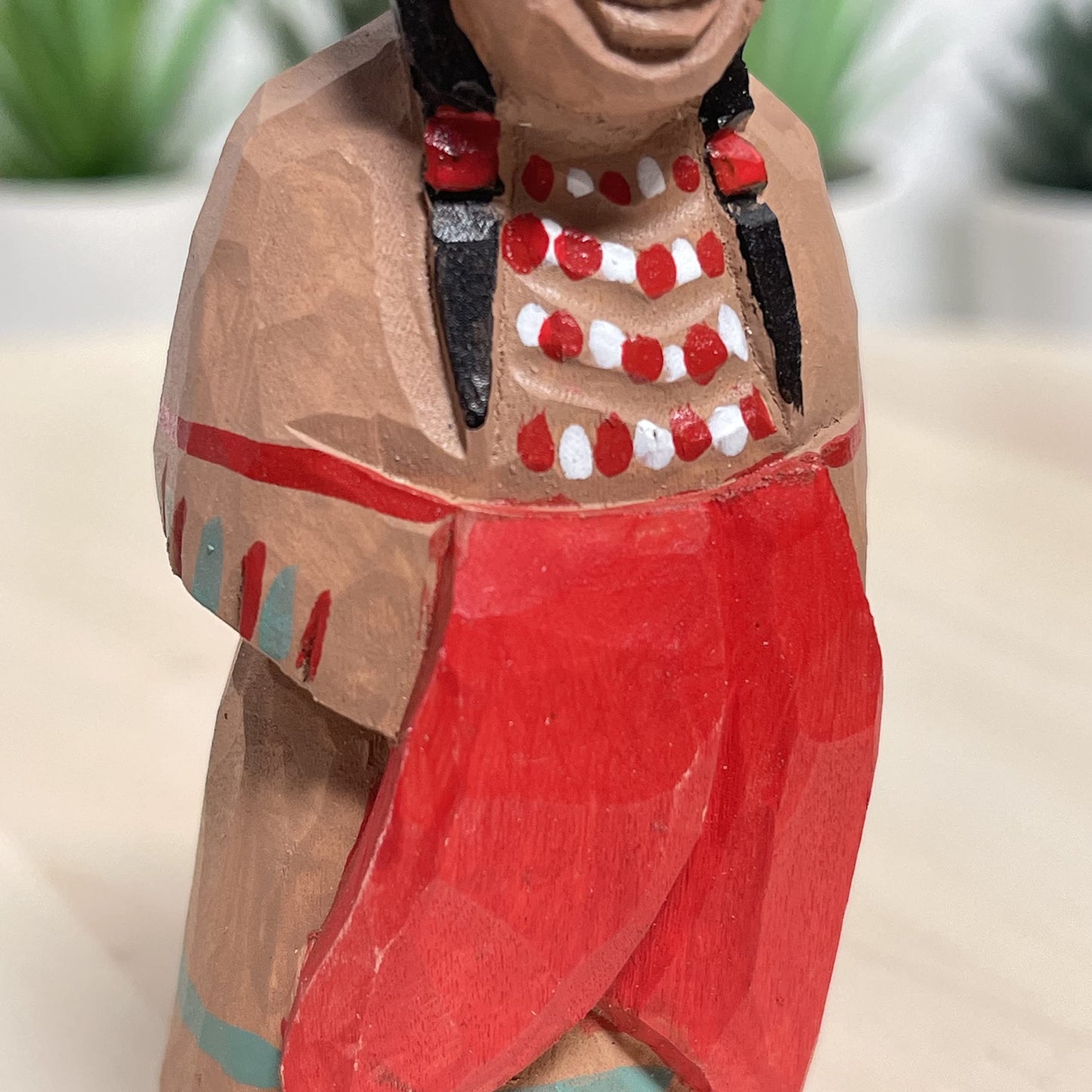 YEEYAYA Indian Wood Sculpture Hand Carved Wood Wooden Figurine Home Decor Room Decor Natural American