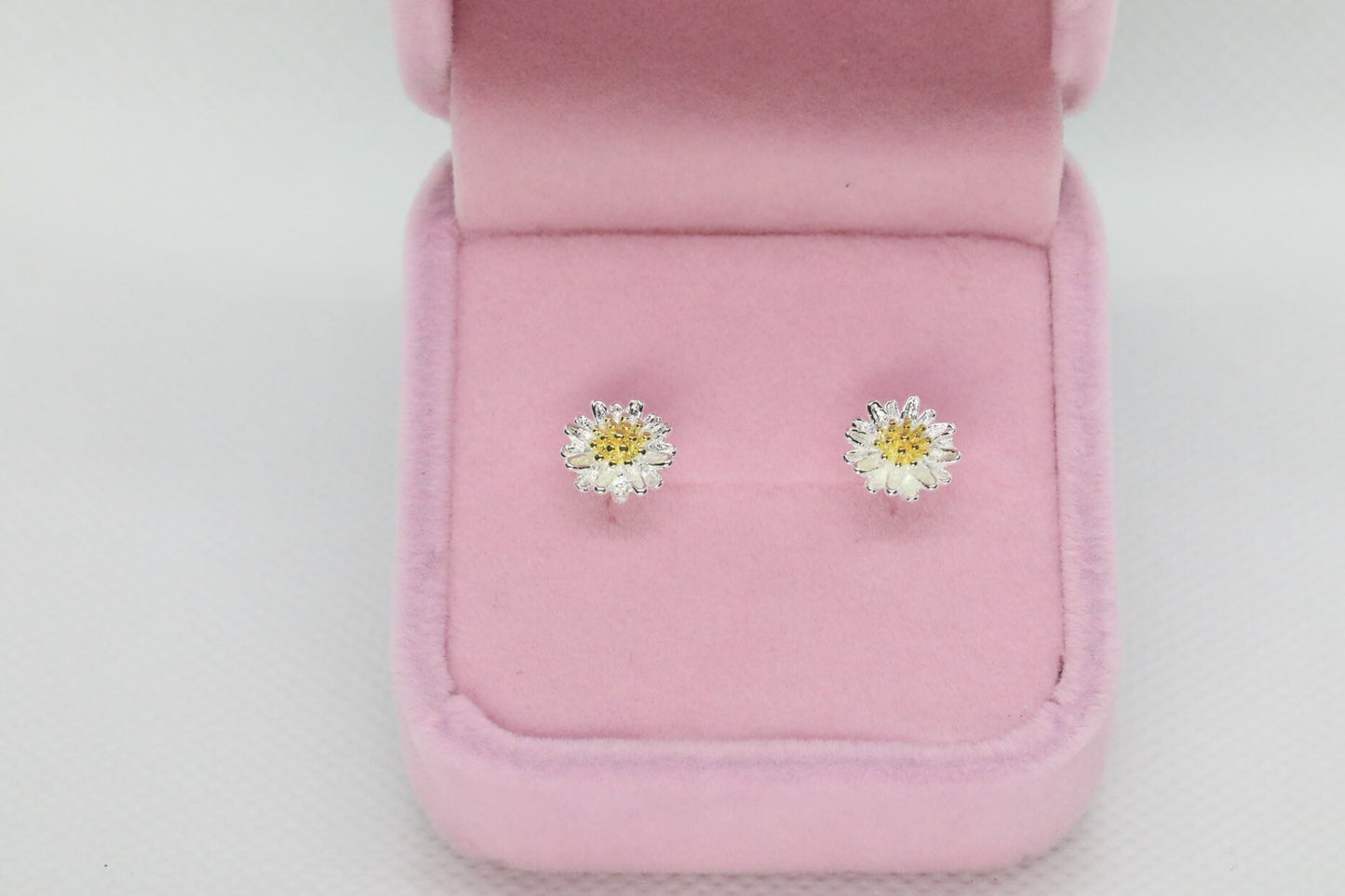 Daisy Sterling silver Stud earrings, Christmas gift includes gift box B15