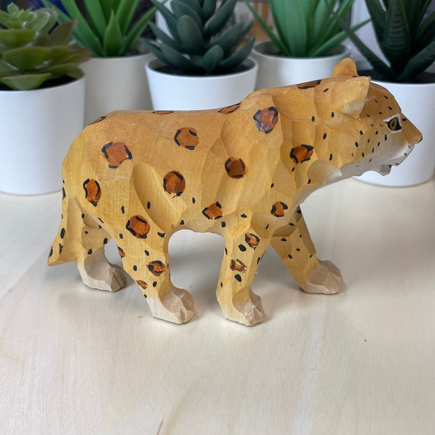 YEEYAYA Wood Leopard panther Wood sculpture Home decor Wood statue Wood figurines room decor Hand Carved